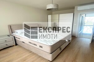  2 Schlafzimmer Wohnung, Chayka