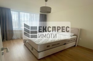  2 Schlafzimmer Wohnung, Chayka