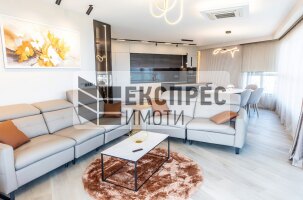 Нов, Луксозен, Обзаведен Тристаен апартамент, Бриз