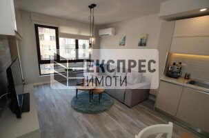 Обзаведен Двустаен апартамент, Окръжна болница