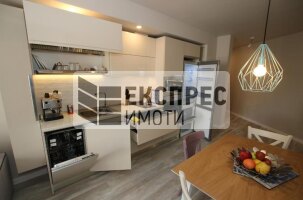 Обзаведен Двустаен апартамент, Окръжна болница