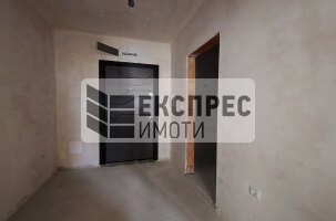 Нов с А16 Двустаен апартамент, Център