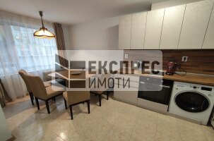СТАЯ В СПОДЕЛЕН АПАРТАМЕНТ Едностаен апартамент, Окръжна болница