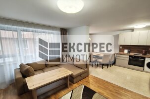 СТАЯ В СПОДЕЛЕН АПАРТАМЕНТ Едностаен апартамент, Окръжна болница