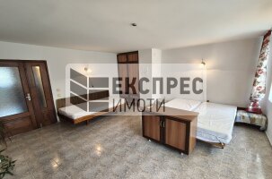 FURNISHED 2 bedroom apartment, Palace of Culture and Sports
