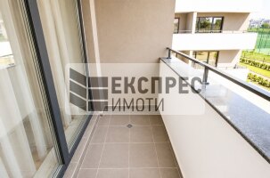 Нов, Обзаведен, затворен комплекс, Едностаен апартамент, Левски