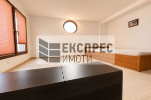  1 bedroom apartment, Greek area