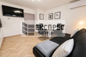 Möbliert 1 Schlafzimmer Wohnung, Regional hospital