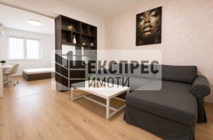 New, Furnished 2 Schlafzimmer Wohnung, Center
