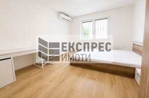 New, Furnished 2 Schlafzimmer Wohnung, Center