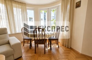 Furnished 2 bedroom apartment, Red Square