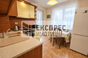 Furnished 2 bedroom apartment, Red Square