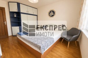 Furnished 2 bedroom apartment, Red Square