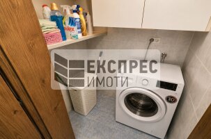 Furnished 2 bedroom apartment, Red Square