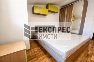 Луксозен Обзаведен Тристаен апартамент, Окръжна болница